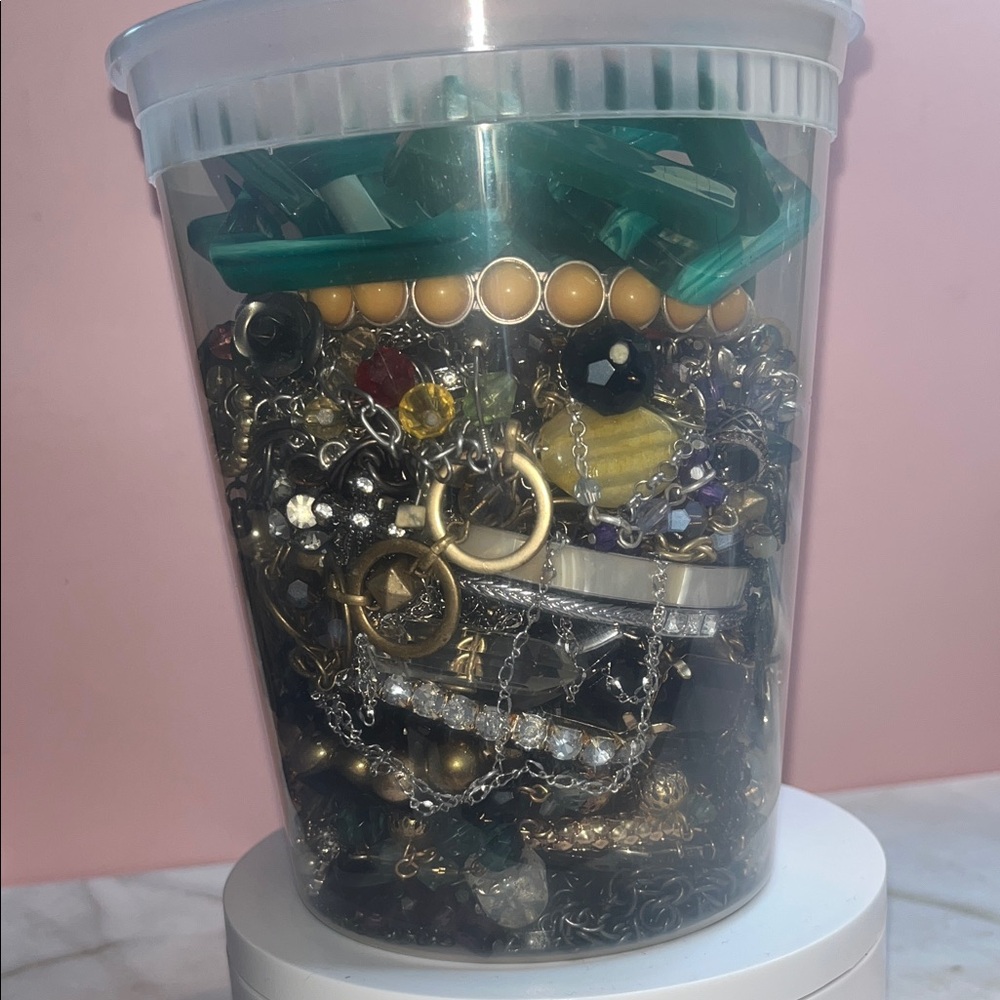 Mystery Jewelry Jar - Picture 4 of 11